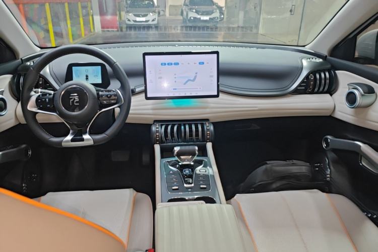 Used BYD Yuan PLUS 2024 Honor Edition 510KM Beyond Model Center Console