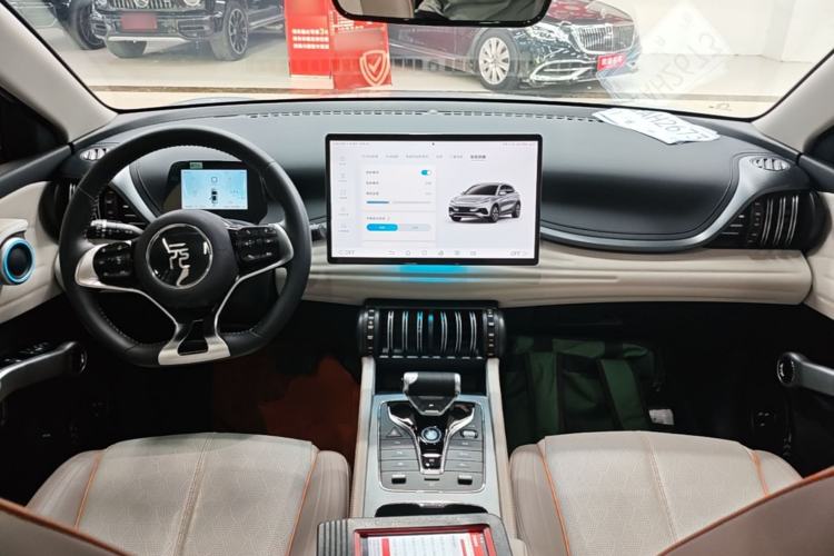 Used BYD Yuan PLUS 2024 Honor Edition 510KM Excellence Model Center Console