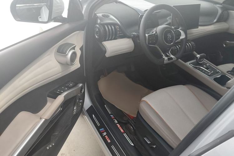 Used BYD Yuan PLUS 2024 Honor Edition 430KM Leading Model Driver Seat
