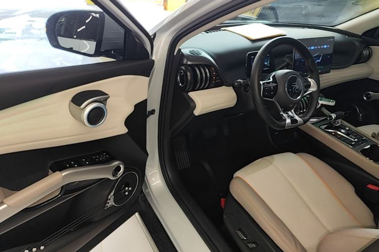Used BYD Yuan PLUS 2024 Honor Edition 510KM Beyond Model Driver Seat