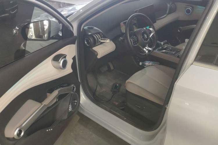 Used BYD Yuan PLUS 2024 Honor Edition 510KM Excellence Model Driver Seat