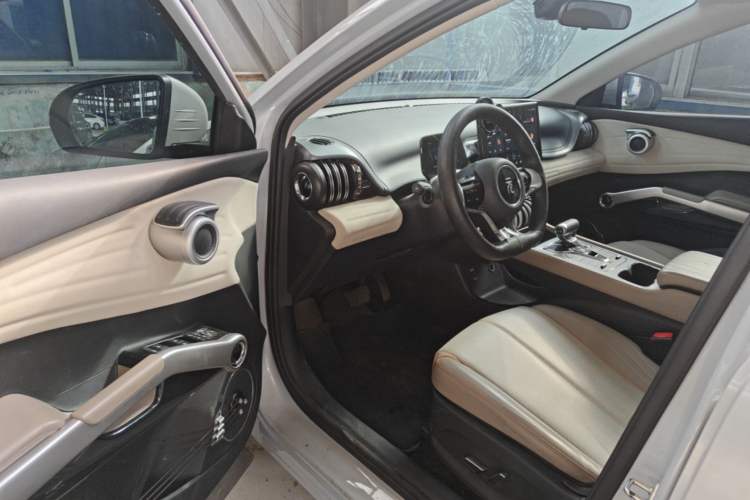 Used BYD Yuan PLUS 2024 Honor Edition 430KM Leading Model Driver Seat