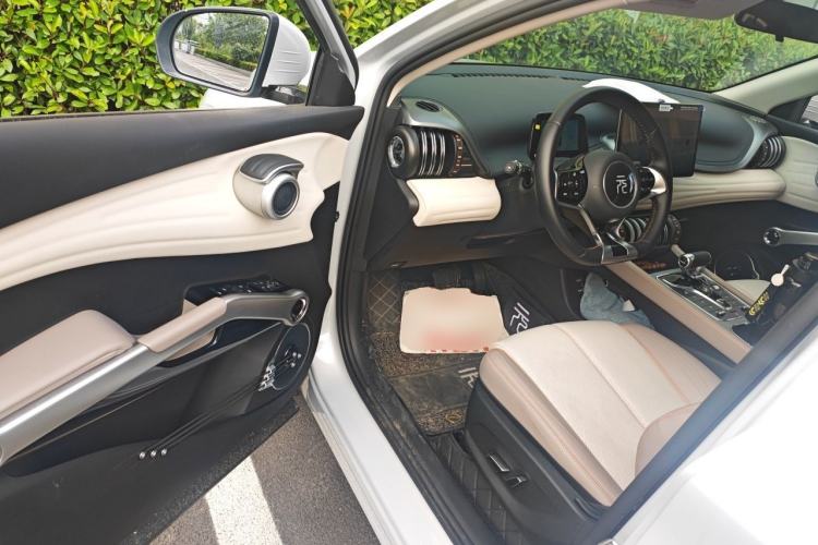Used BYD Yuan PLUS 2024 Honor Edition 430KM Leading Model Driver Seat