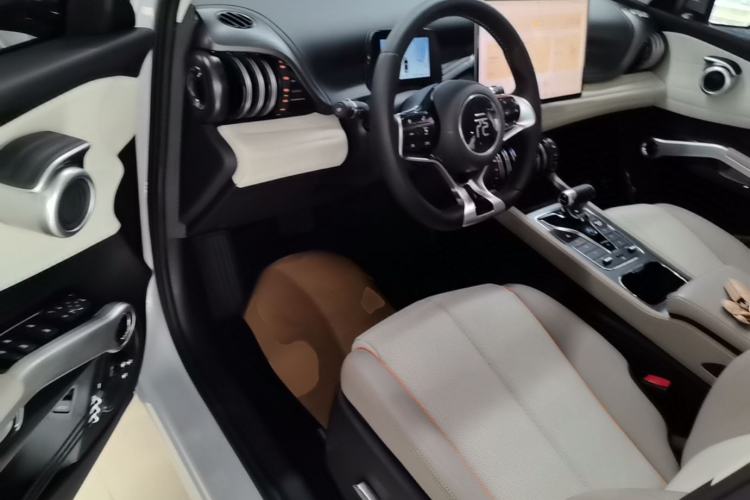Used BYD Yuan PLUS 2024 Honor Edition 510KM Excellence Model Driver Seat
