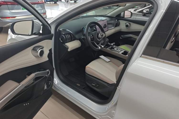 Used BYD Yuan PLUS 2024 Honor Edition 510KM Beyond Model Driver Seat