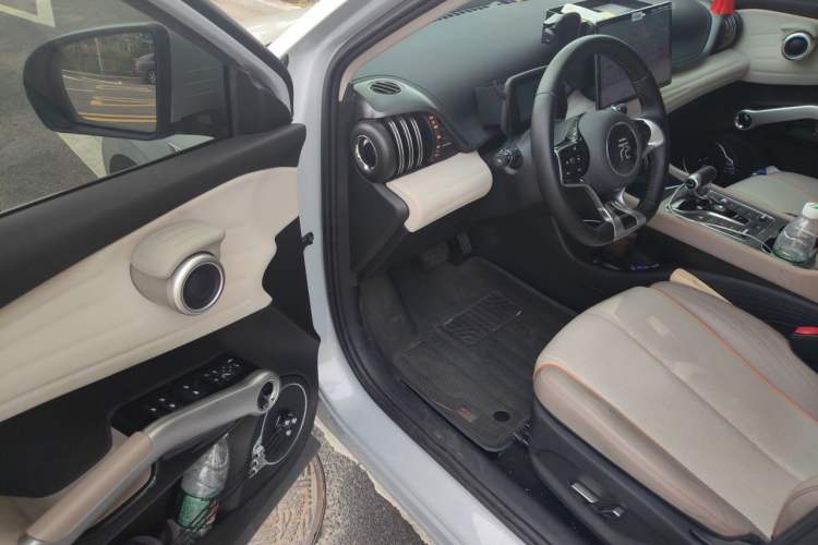 Used BYD Yuan PLUS 2024 Honor Edition 430KM Leading Model Driver Seat