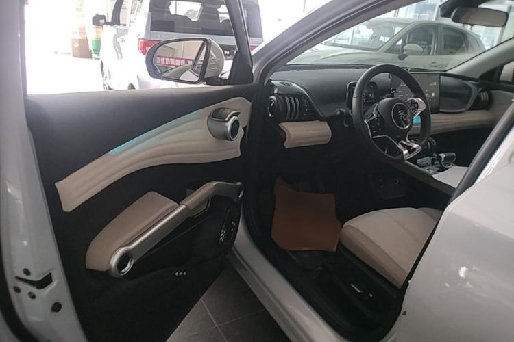 Used BYD Yuan PLUS 2024 Honor Edition 510KM Leading Model Driver Seat