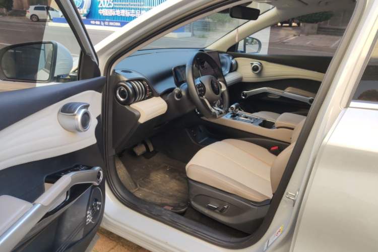 Used BYD Yuan PLUS 2024 Honor Edition 430KM Beyond Model Driver Seat