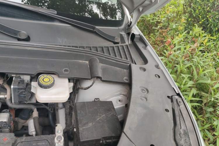 Used BYD Yuan PLUS 2024 Honor Edition 510KM Leading Model Engine Bay Left