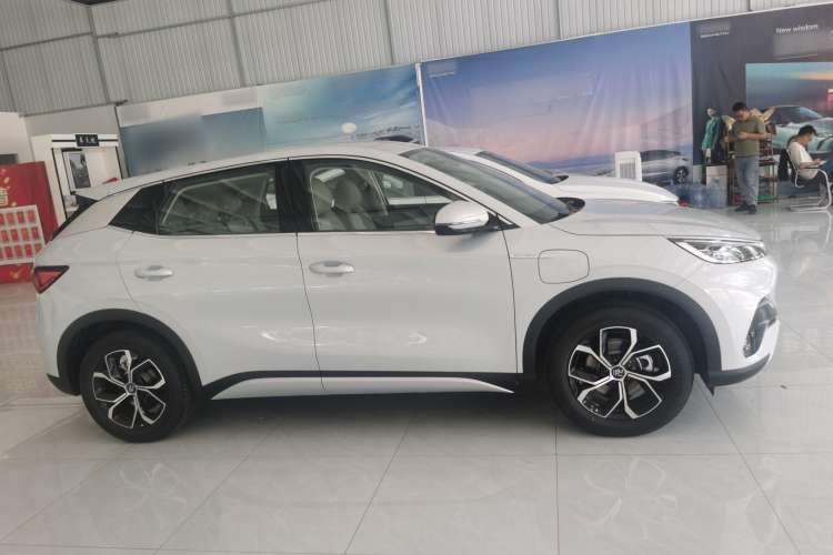 Used BYD Yuan PLUS 2024 Honor Edition 510KM Leading Model Exterior 3