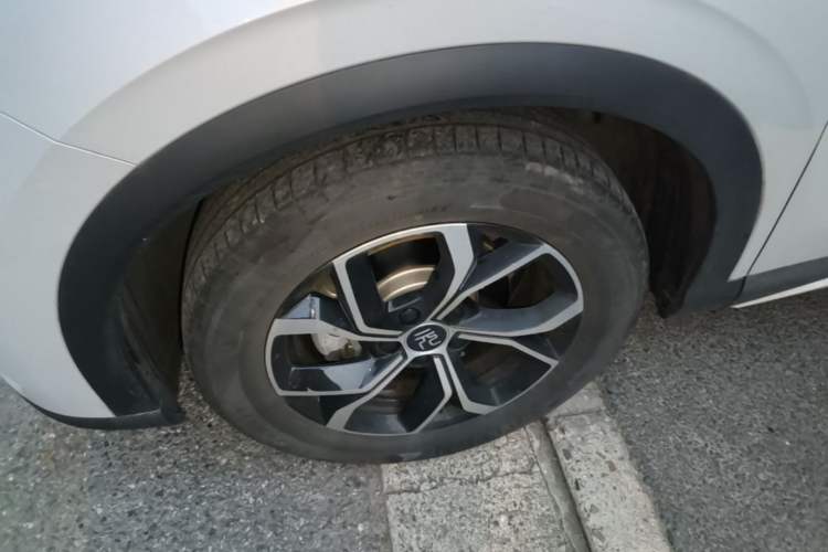 Used BYD Yuan PLUS 2024 Honor Edition 430KM Leading Model Exterior 4