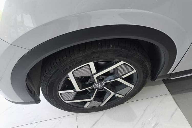 Used BYD Yuan PLUS 2024 Honor Edition 510KM Beyond Model Exterior 4