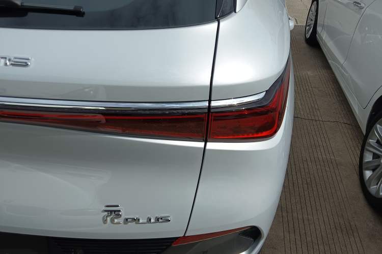 Used BYD Yuan PLUS 2024 Honor Edition 430KM Leading Model Exterior 6