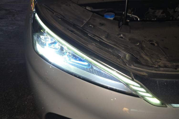 Used BYD Yuan PLUS 2024 Honor Edition 430KM Leading Model Exterior 6