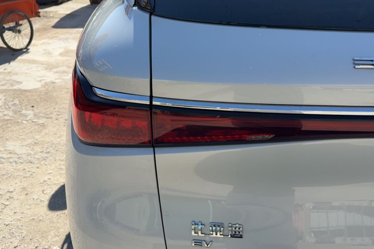 Used BYD Yuan PLUS 2024 Honor Edition 430KM Beyond Model Exterior 6