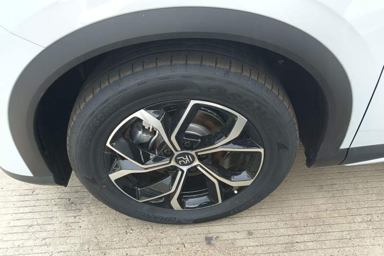 Used BYD Yuan PLUS 2024 Honor Edition 430KM Leading Model Exterior 7