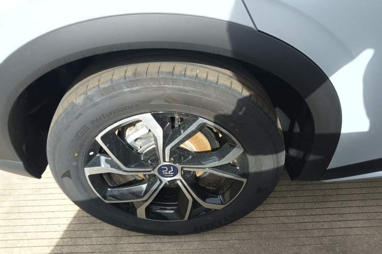 Used BYD Yuan PLUS 2024 Honor Edition 430KM Leading Model Exterior 8