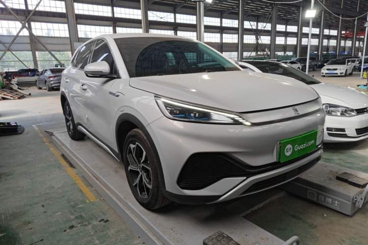 Used BYD Yuan PLUS 2024 Honor Edition 430KM Leading Model Front Right 45 Deg