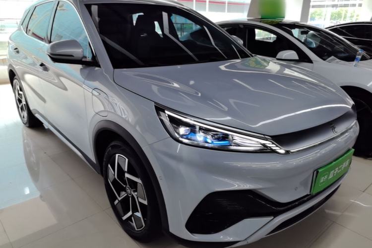 Used BYD Yuan PLUS 2024 Honor Edition 510KM Excellence Model Front Right 45 Deg