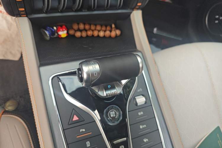 Used BYD Yuan PLUS 2024 Honor Edition 430KM Leading Model Gear Lever