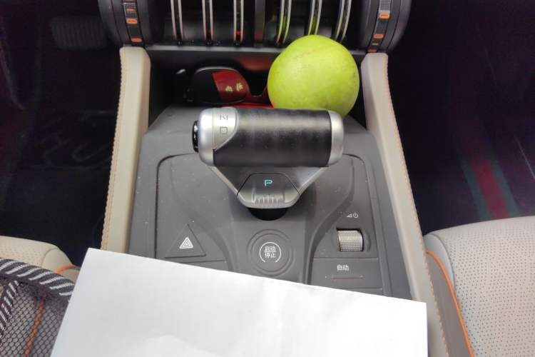 Used BYD Yuan PLUS 2024 Honor Edition 510KM Leading Model Gear Lever