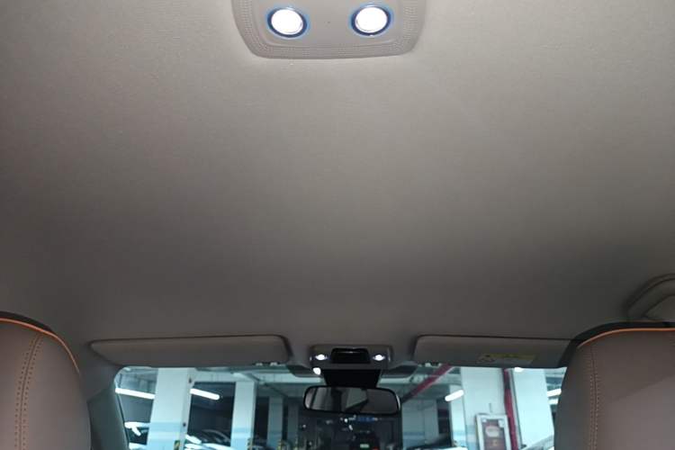Used BYD Yuan PLUS 2024 Honor Edition 430KM Leading Model Headliner