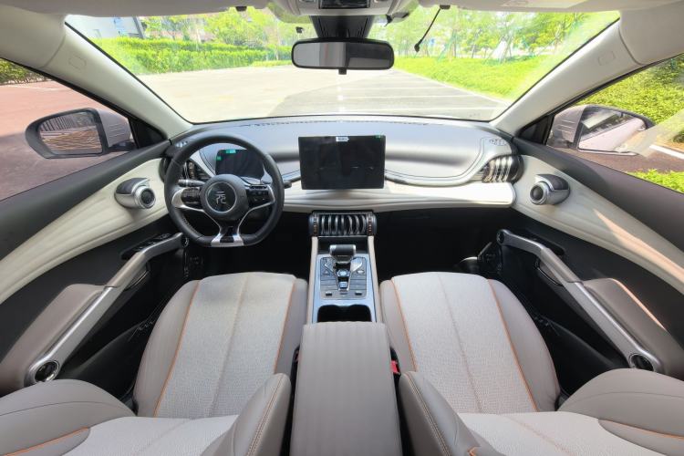 Used BYD Yuan PLUS 2024 Honor Edition 510KM Leading Model Interior 2