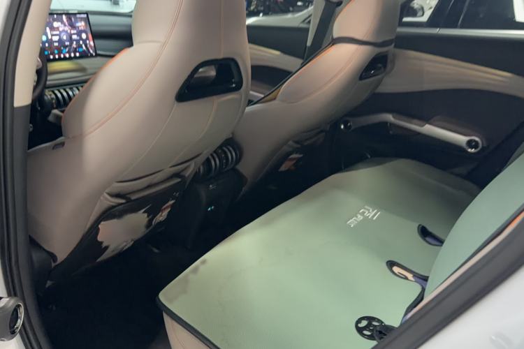 Used BYD Yuan PLUS 2024 Honor Edition 430KM Leading Model Interior 2
