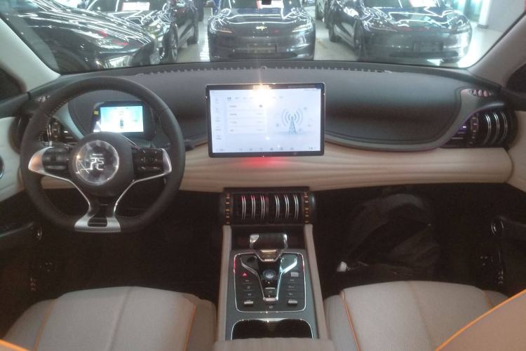 Used BYD Yuan PLUS 2024 Honor Edition 430KM Leading Model Interior 2