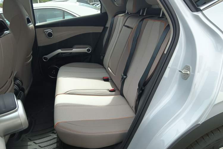 Used BYD Yuan PLUS 2024 Honor Edition 430KM Leading Model Interior 4