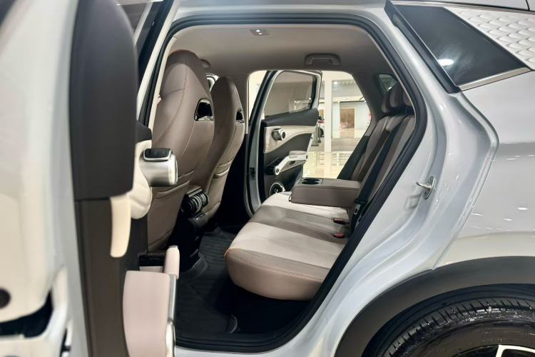 Used BYD Yuan PLUS 2024 Honor Edition 430KM Leading Model Interior 5