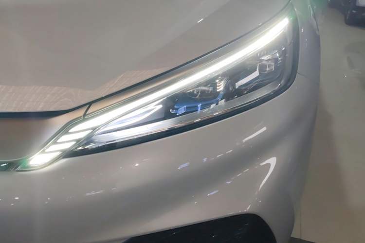 Used BYD Yuan PLUS 2024 Honor Edition 510KM Beyond Model Left Front Headlight