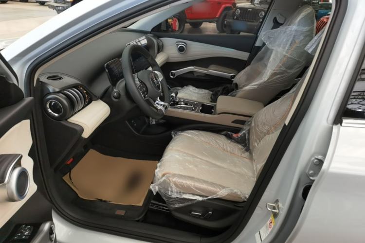 Used BYD Yuan PLUS 2024 Honor Edition 510KM Beyond Model Left Front Seat