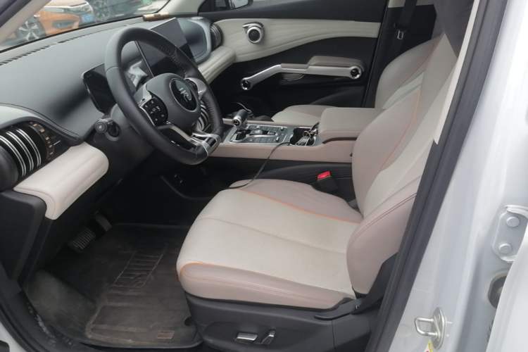 Used BYD Yuan PLUS 2024 Honor Edition 430KM Beyond Model Left Front Seat