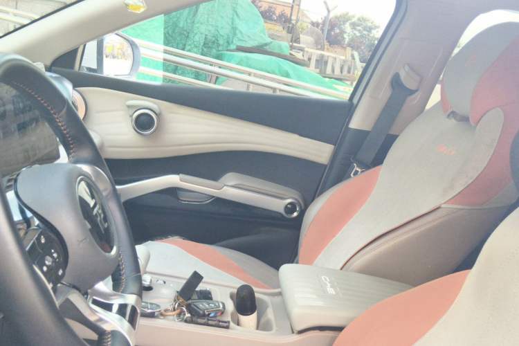 Used BYD Yuan PLUS 2024 Honor Edition 510KM Leading Model Left Front Seat