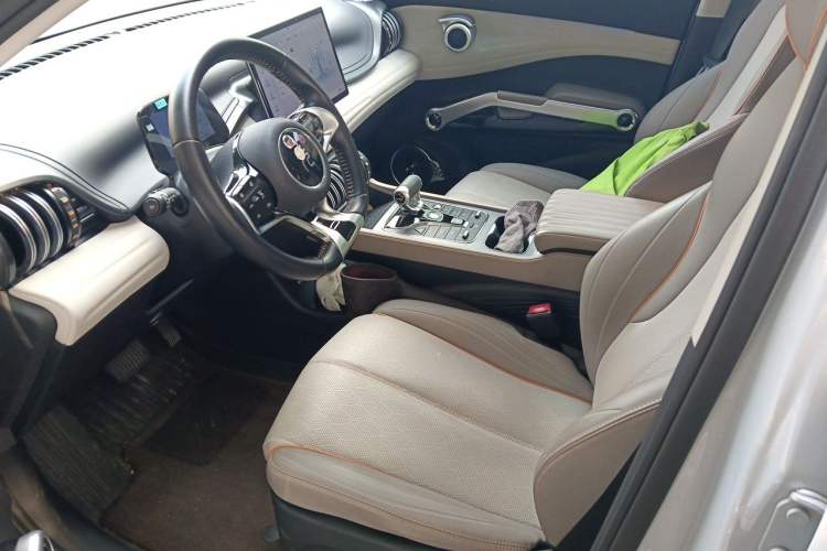 Used BYD Yuan PLUS 2024 Honor Edition 430KM Beyond Model Left Front Seat