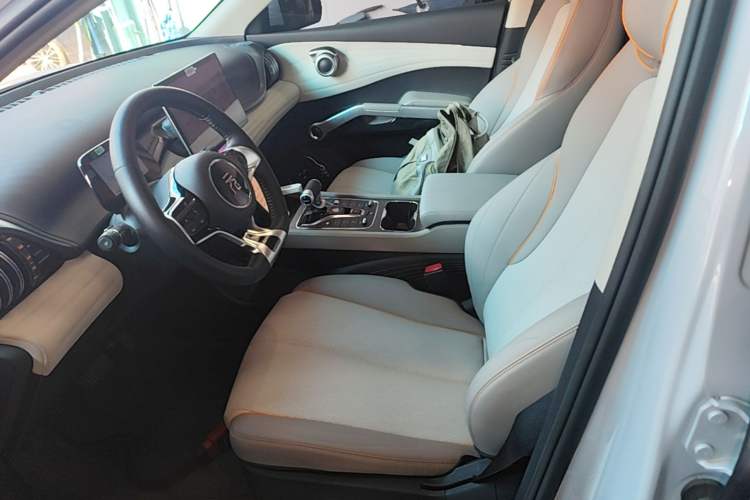 Used BYD Yuan PLUS 2024 Honor Edition 510KM Leading Model Left Front Seat