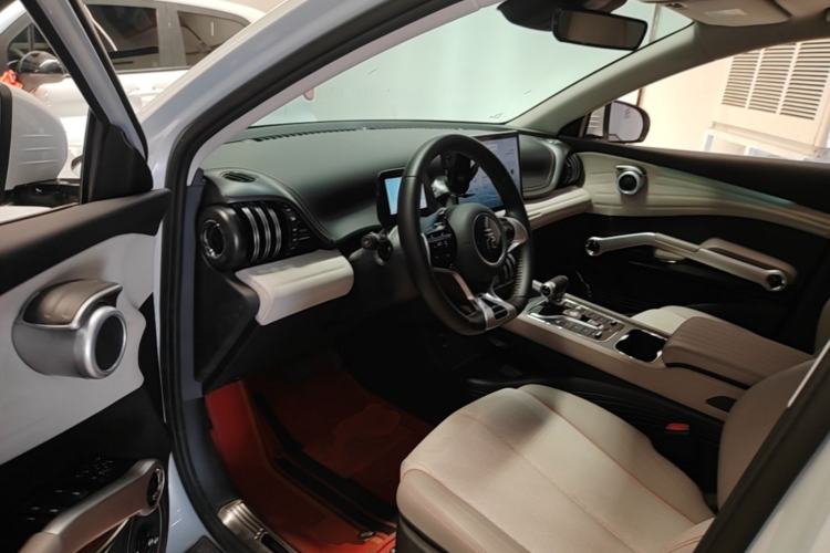 Used BYD Yuan PLUS 2024 Honor Edition 430KM Beyond Model Left Front Seat