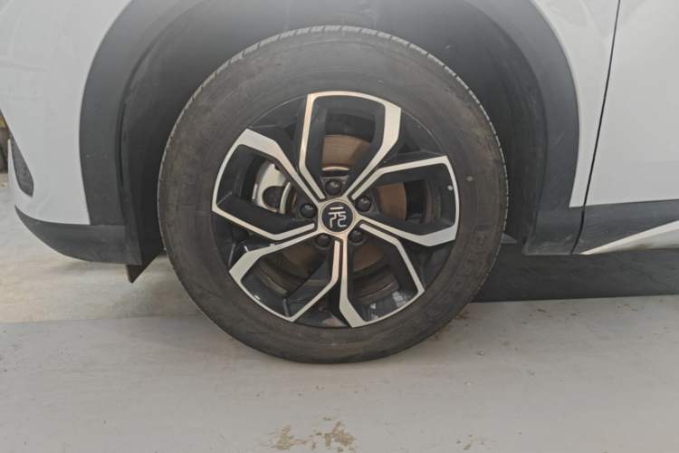 Used BYD Yuan PLUS 2024 Honor Edition 430KM Leading Model Left Front Wheel Hub
