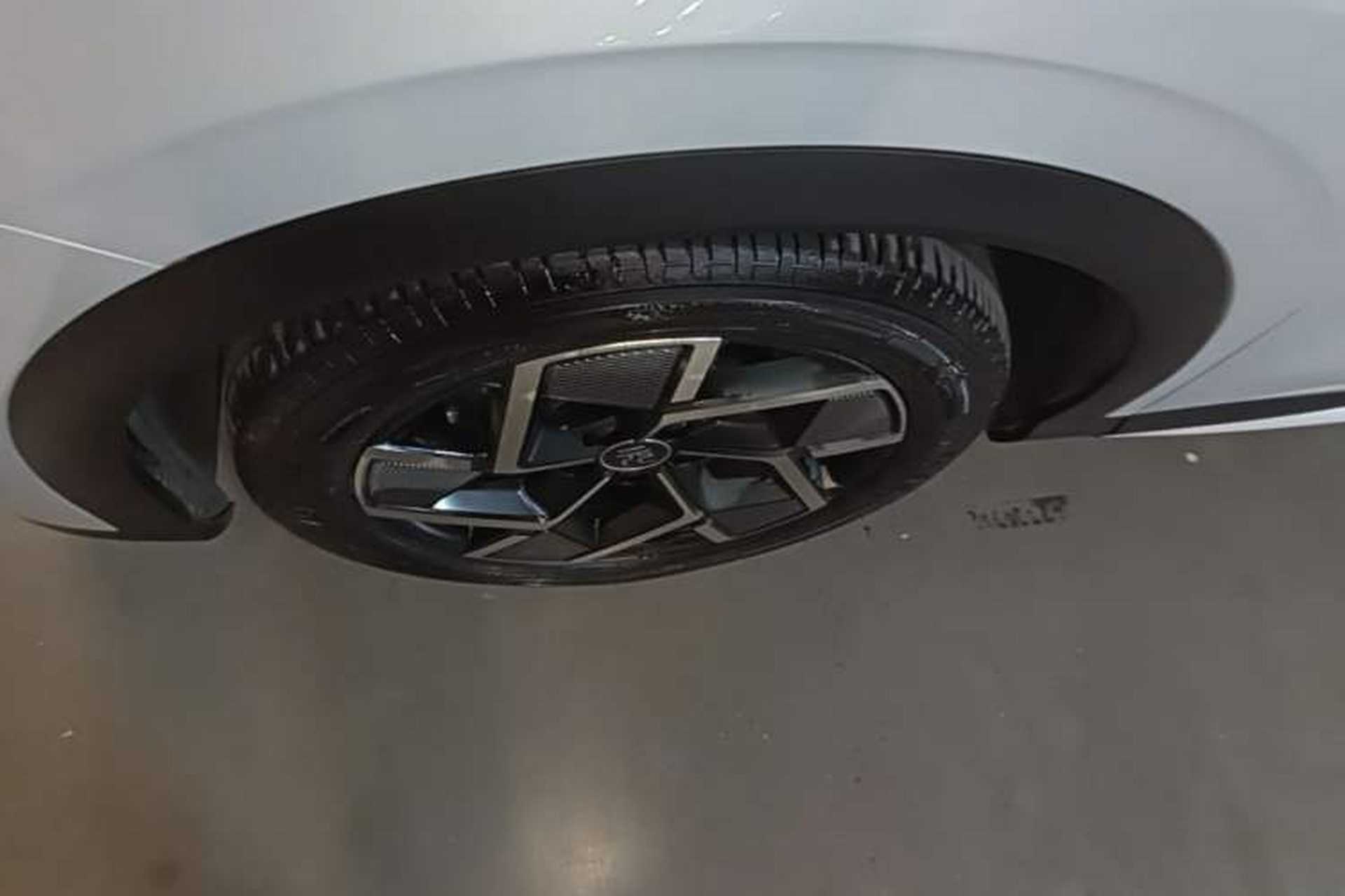 Used BYD Yuan PLUS 2024 Honor Edition 510KM Beyond Model Left Front Wheel Hub