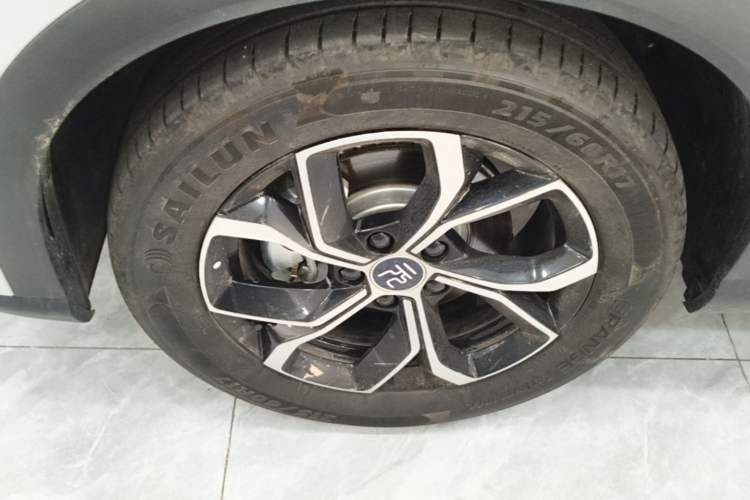Used BYD Yuan PLUS 2024 Honor Edition 430KM Beyond Model Left Front Wheel Hub