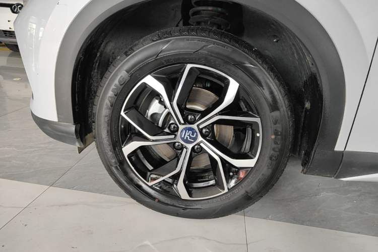 Used BYD Yuan PLUS 2024 Honor Edition 510KM Leading Model Left Front Wheel Hub