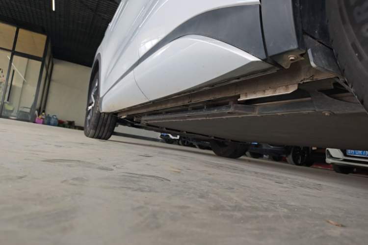 Used BYD Yuan PLUS 2024 Honor Edition 430KM Beyond Model Left Side Sill