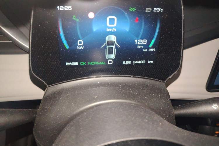 Used BYD Yuan PLUS 2024 Honor Edition 510KM Excellence Model Odometer Close Up
