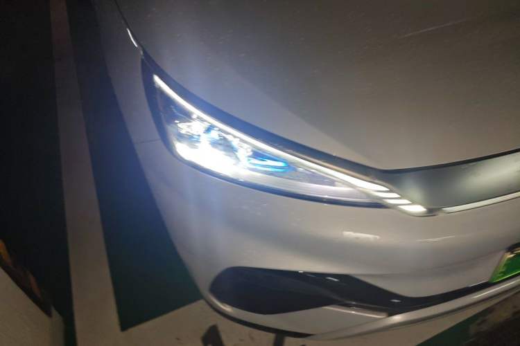 Used BYD Yuan PLUS 2024 Honor Edition 430KM Beyond Model Right Front Headlight