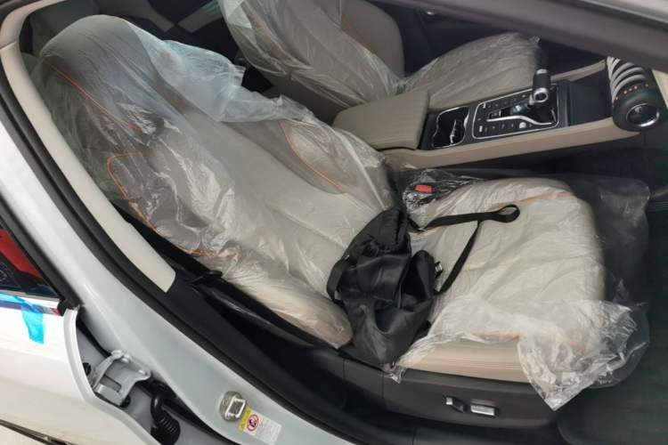 Used BYD Yuan PLUS 2024 Honor Edition 510KM Beyond Model Right Front Seat