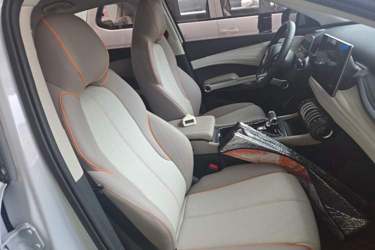 Used BYD Yuan PLUS 2024 Honor Edition 510KM Leading Model Right Front Seat