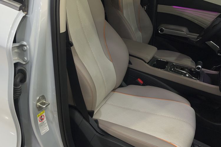 Used BYD Yuan PLUS 2024 Honor Edition 430KM Beyond Model Right Front Seat