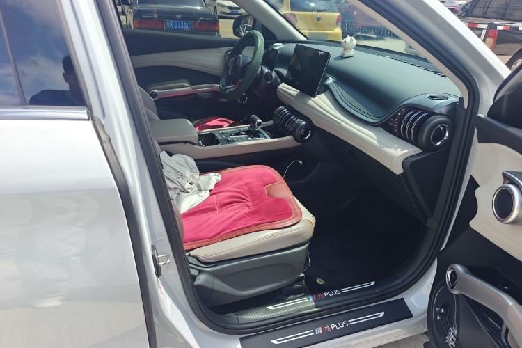 Used BYD Yuan PLUS 2024 Honor Edition 430KM Leading Model Right Front Seat
