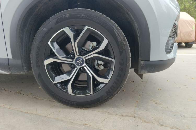 Used BYD Yuan PLUS 2024 Honor Edition 510KM Leading Model Right Front Wheel Hub